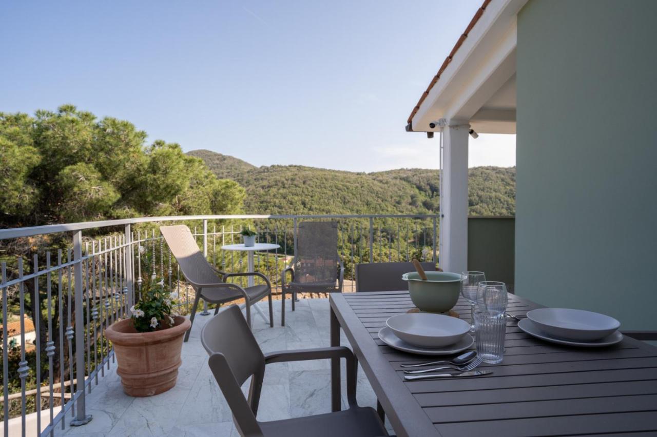 Elbitat Homes Bagnaia  Exterior photo